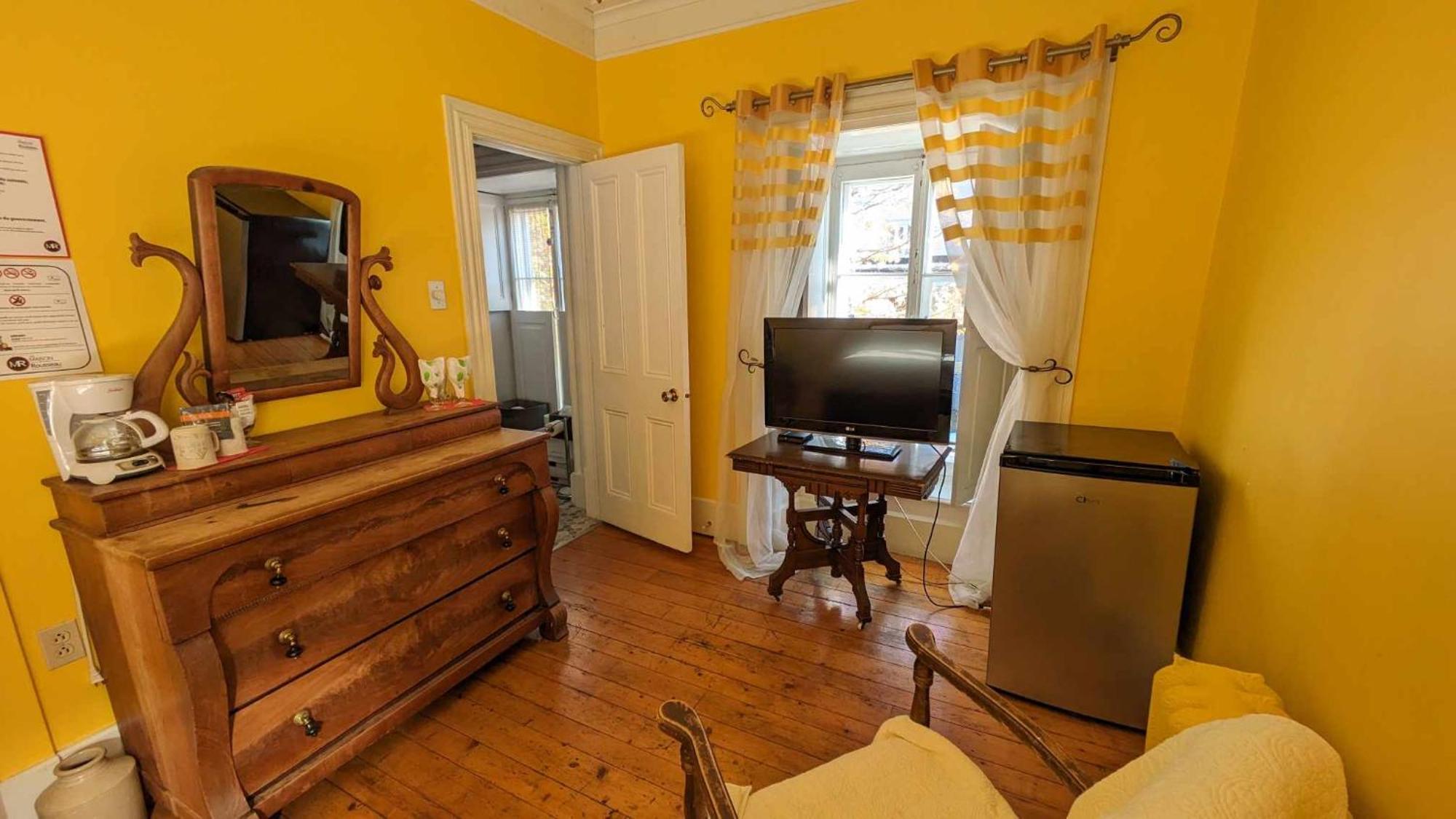 Hotel La Maison Rousseau Montmagny Pokój zdjęcie