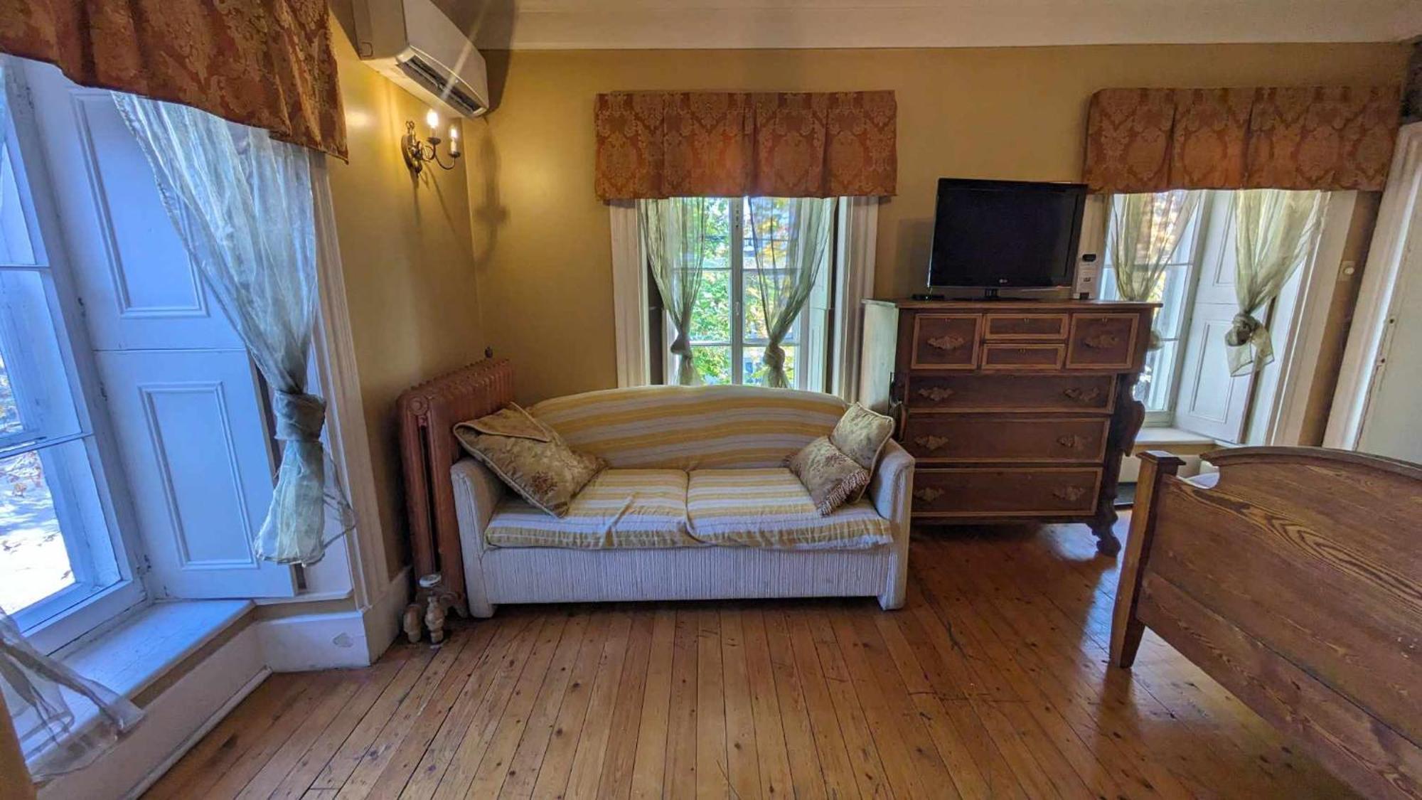 Hotel La Maison Rousseau Montmagny Pokój zdjęcie
