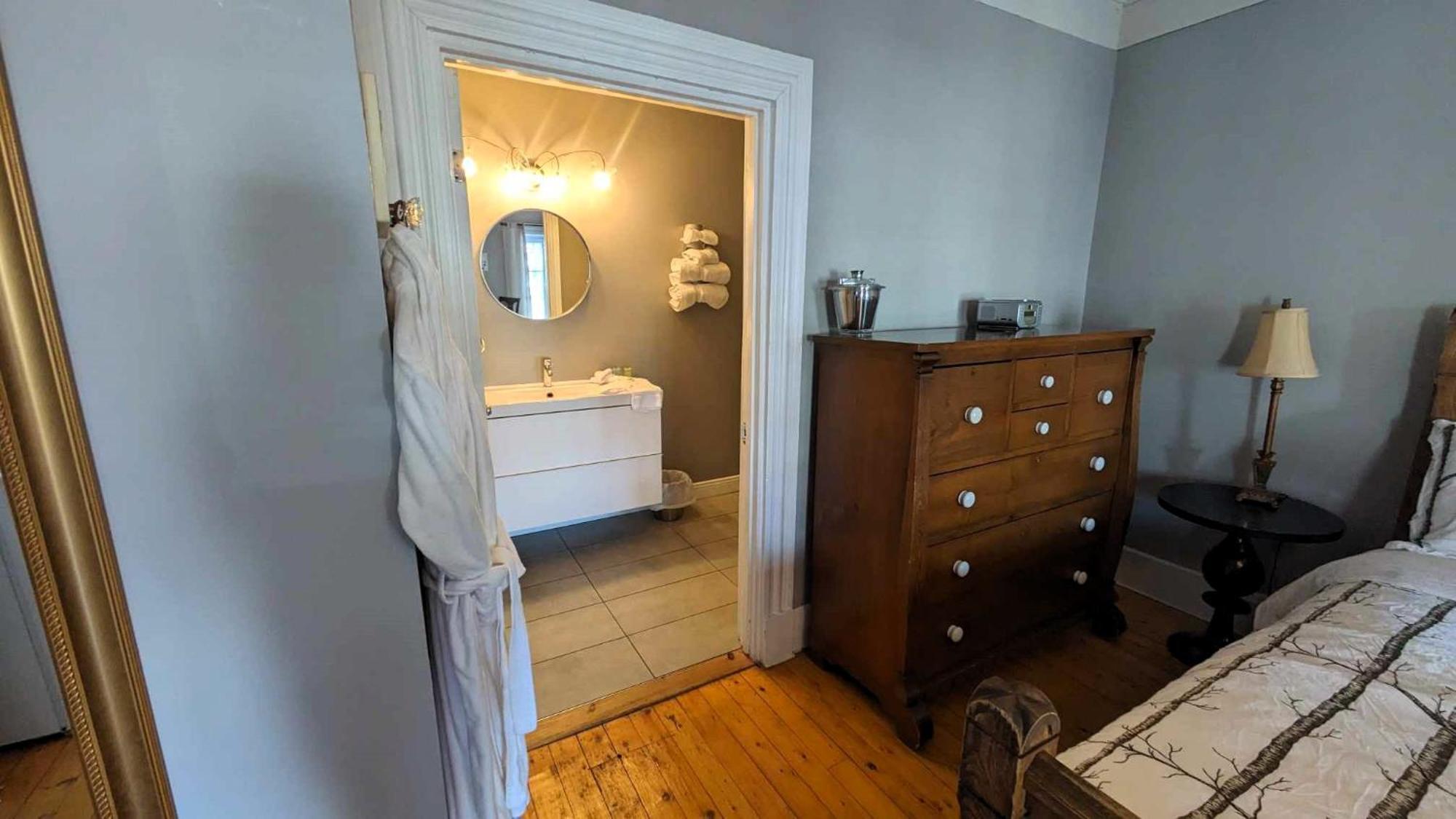 Hotel La Maison Rousseau Montmagny Pokój zdjęcie